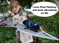 Final Fantasy cosplayer
