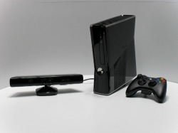Kinect / XBOX 360 Slim